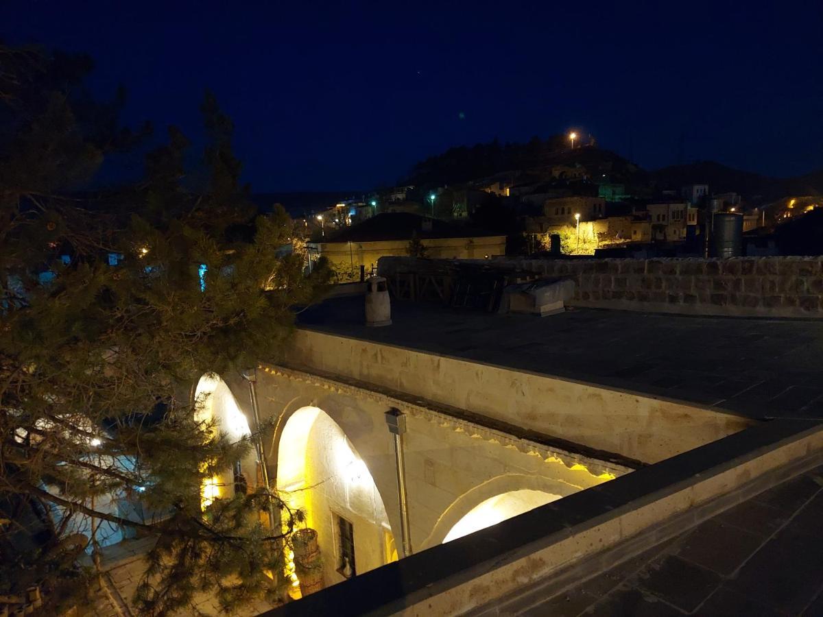 Armesos Cave Hotel Юргюп Екстериор снимка