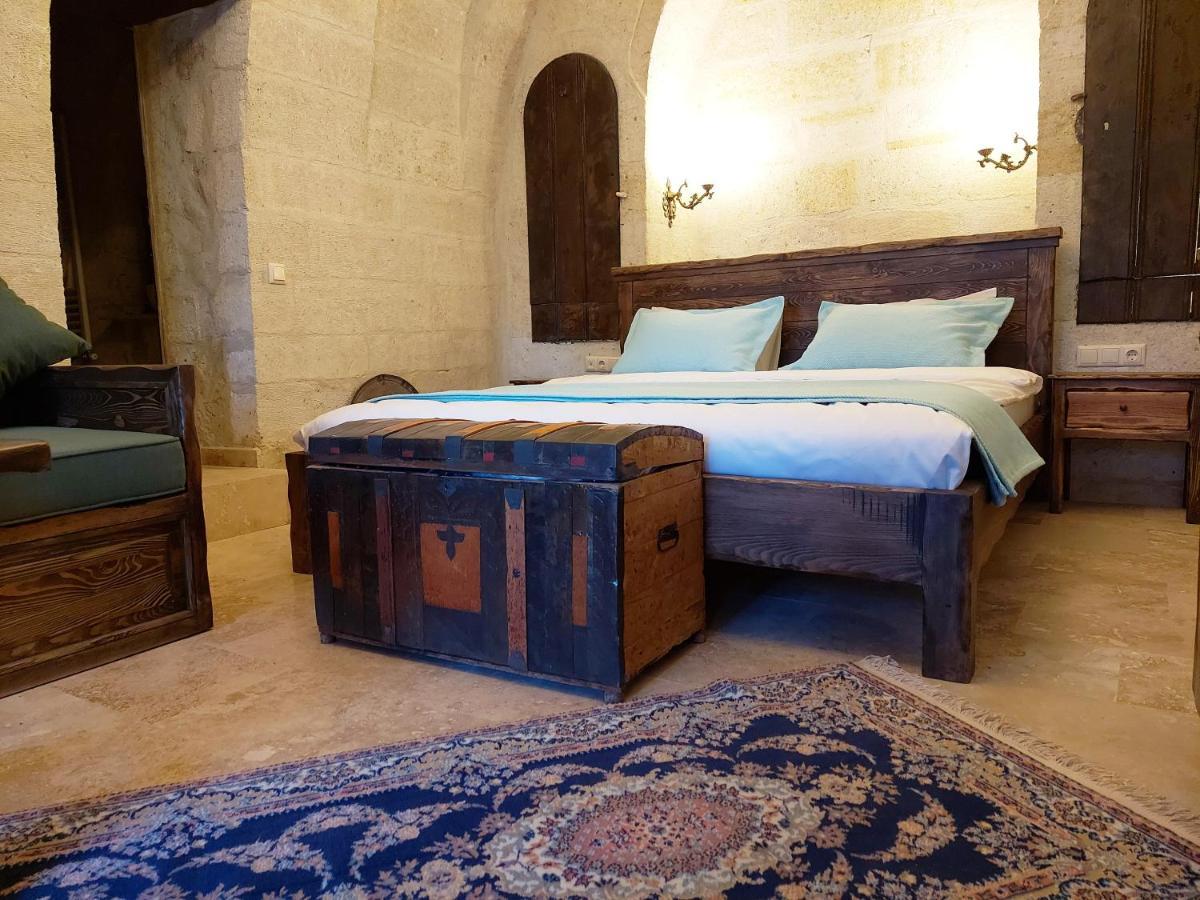 Armesos Cave Hotel Юргюп Екстериор снимка